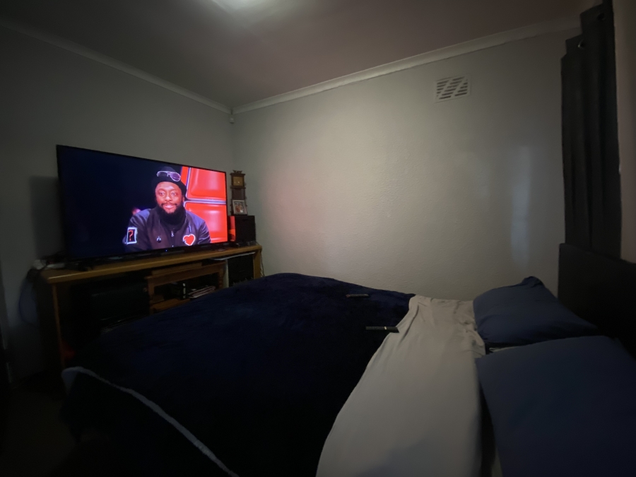 To Let 2 Bedroom Property for Rent in Monte Vista Western Cape